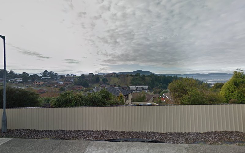 thumbnailpanoidSccIYBRaxZe4bDfcuptRtAcb_clientsearch.gws-prod.gpsw800h500yaw51.261303pitch0thumbfov100.jpeg
