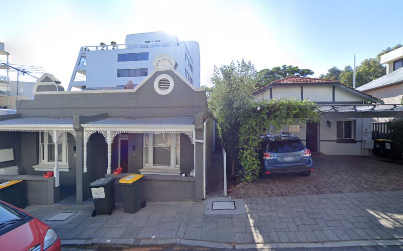 thumbnailpanoidYCcUnvTt67nx3YXb9kjPbAcb_clientsearch.gws-prod.gpsw800h500yaw104.75039pitch0thumbfov100.jpeg