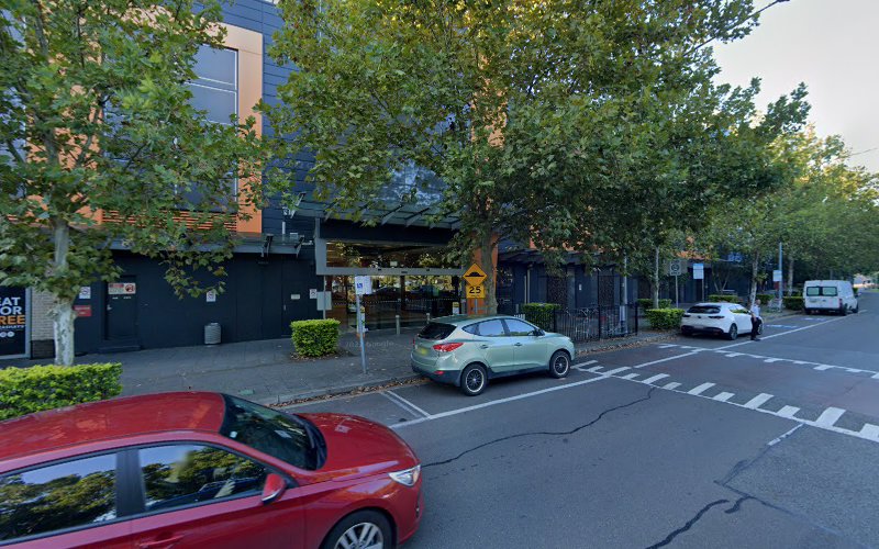 thumbnailpanoidePnODO_GstnnGvCAl7x3xQcb_clientsearch.gws-prod.gpsw800h500yaw155.04749pitch0thumbfov100.jpeg