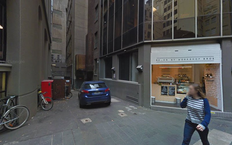 thumbnailpanoidrkWXmjCh0rV7MYT2FWosigcb_clientsearch.gws-prod.gpsw800h500yaw100.7756pitch0thumbfov100.jpeg