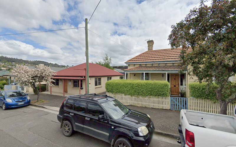 thumbnailpanoidyWed1IWwbpp549veSZRTggcb_clientsearch.gws-prod.gpsw800h500yaw302.3738pitch0thumbfov100.jpeg